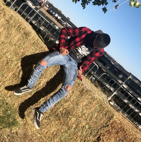 Meet your Posher, Adam - Picture 1 of 1